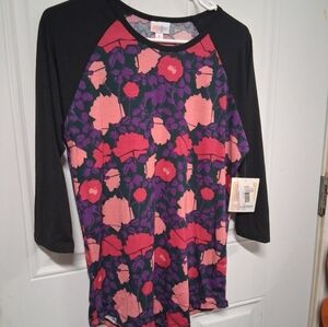 Lularoe Ladies Size Medium Beautiful Floral Blouse